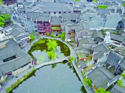 片區扶貧的新探索——武陵山片區脫貧攻堅紀實 片區扶貧的新探索——武陵山片區脫貧攻堅紀實