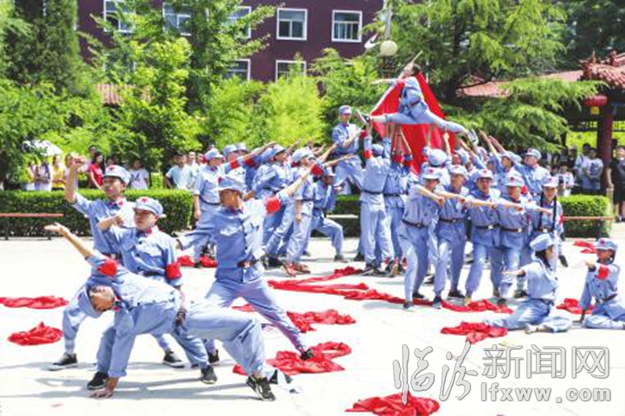 山西信息職業(yè)技術(shù)學(xué)院:紅歌嘹亮唱給黨