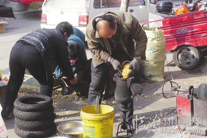 洪洞:趕大集 迎新春