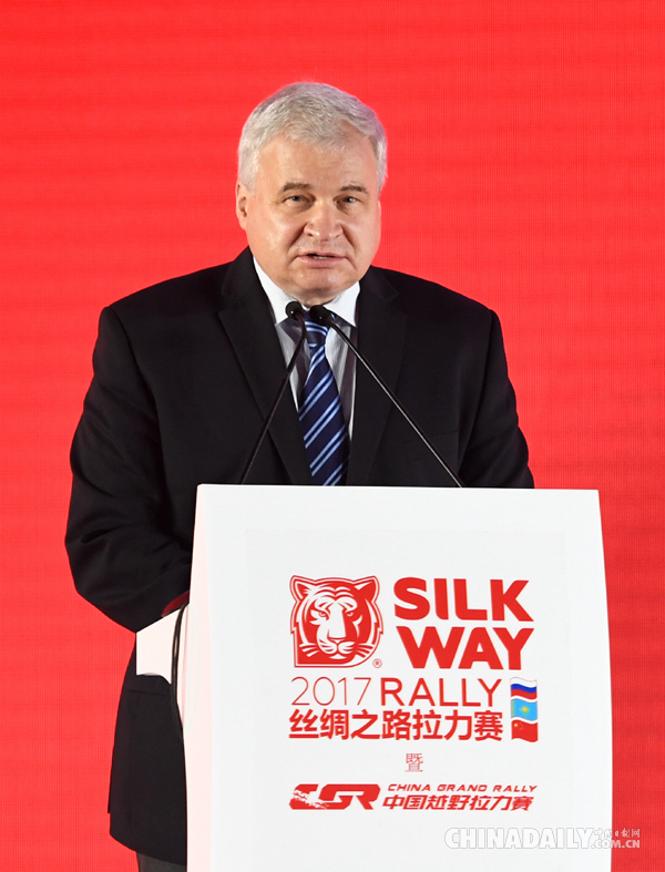 俄羅斯駐華大使:政府工作報告內容豐富 令人印象深刻