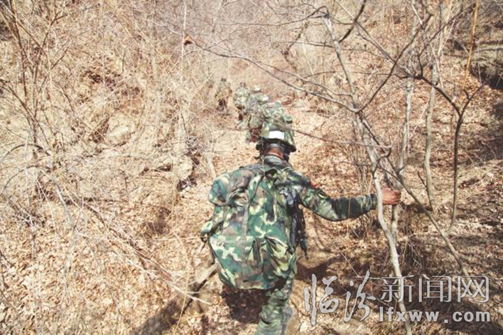 武警臨汾支隊第一季度“魔鬼周”極限訓(xùn)練掠影