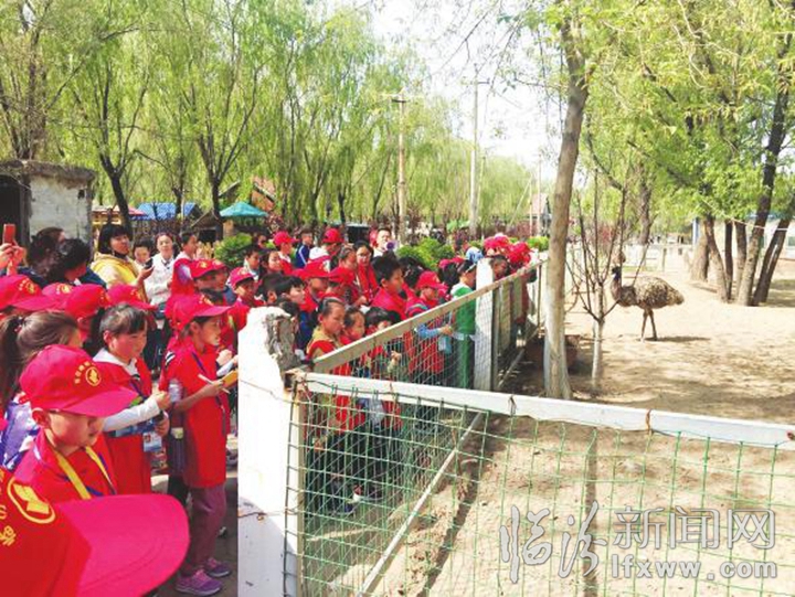 臨汾晚報小記者團“行走的課堂”開啟第一課