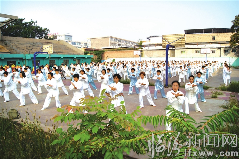 臨鐵體育館的“年輕人”