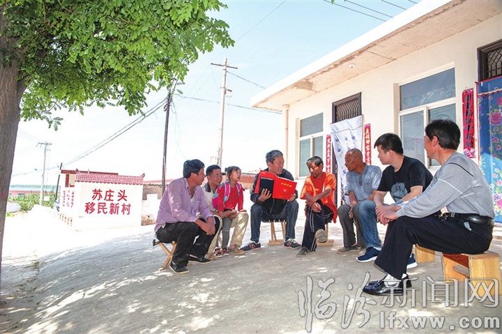 吉縣李進(jìn)學(xué):擼起袖子拔窮根