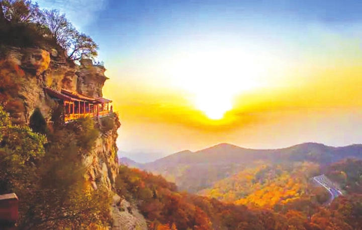 吉縣人祖山: 旖旎風光中三種文化并存2011年