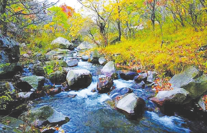 秀美臨汾景區(qū) 中鎮(zhèn)霍山七里峪