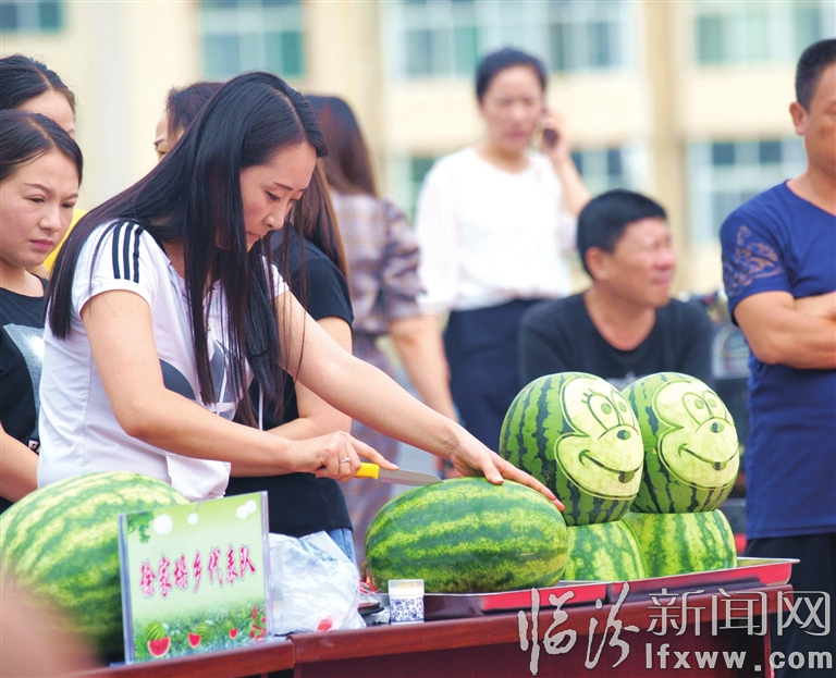 何以解暑?大寧“西瓜節(jié)”