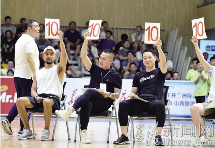 臨汾:洲際籃球鏖戰平陽