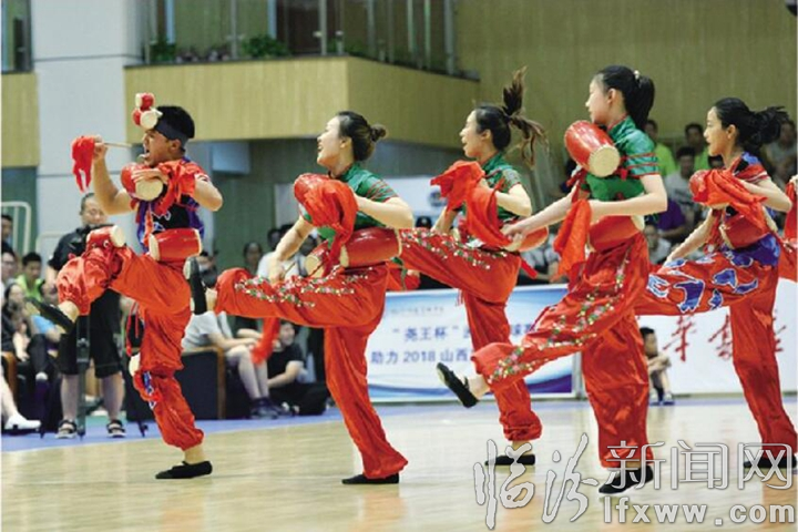 臨汾:洲際籃球鏖戰平陽