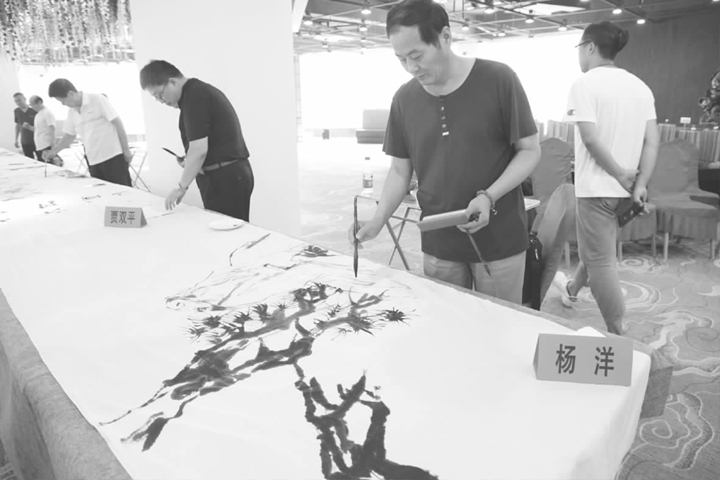 “臨汾精神”駐心間 巧思妙繪訴衷腸