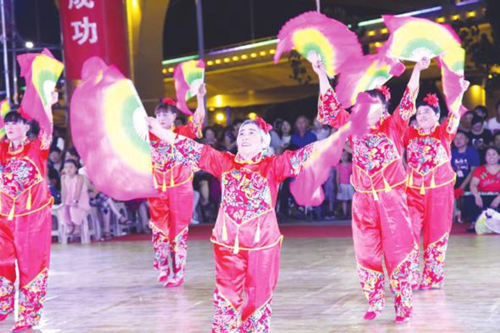 臨汾舉辦“新百匯杯”展演活動