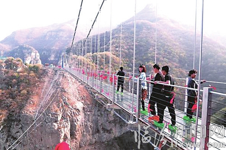 名勝中的科學——鄉寧云丘山玻璃橋