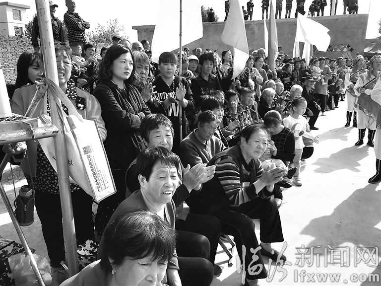 堯都區(qū)峪口村:文化“盛宴” 農(nóng)民“醉了”