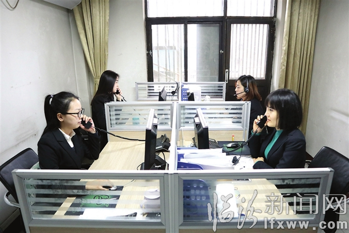 臨汾市12333電話咨詢服務熱線日常工作一景