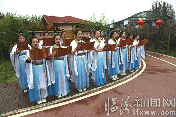 浮山走出幸福旅游路