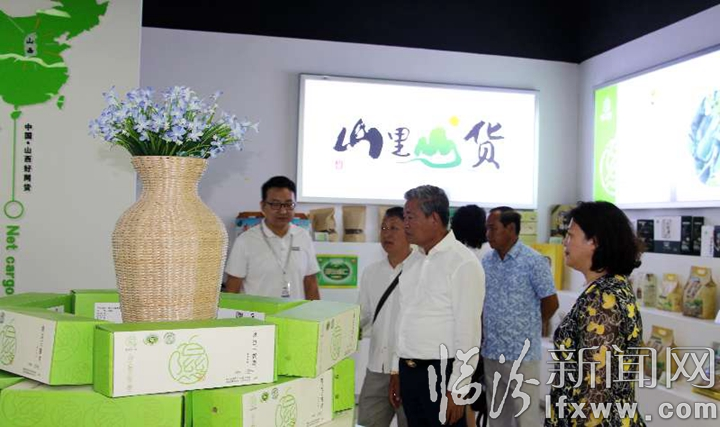 柬埔寨外賓來隰縣,巧手媳婦做的花饃受稱贊!