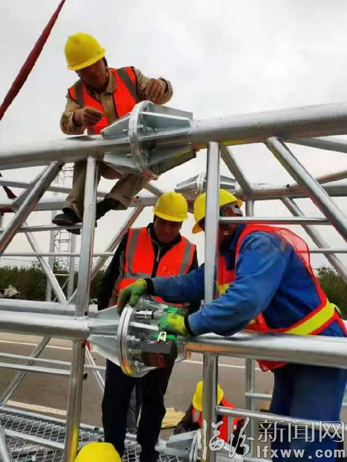 臨汾北分公司:中秋節假日 他們奮斗在“撤站”一線