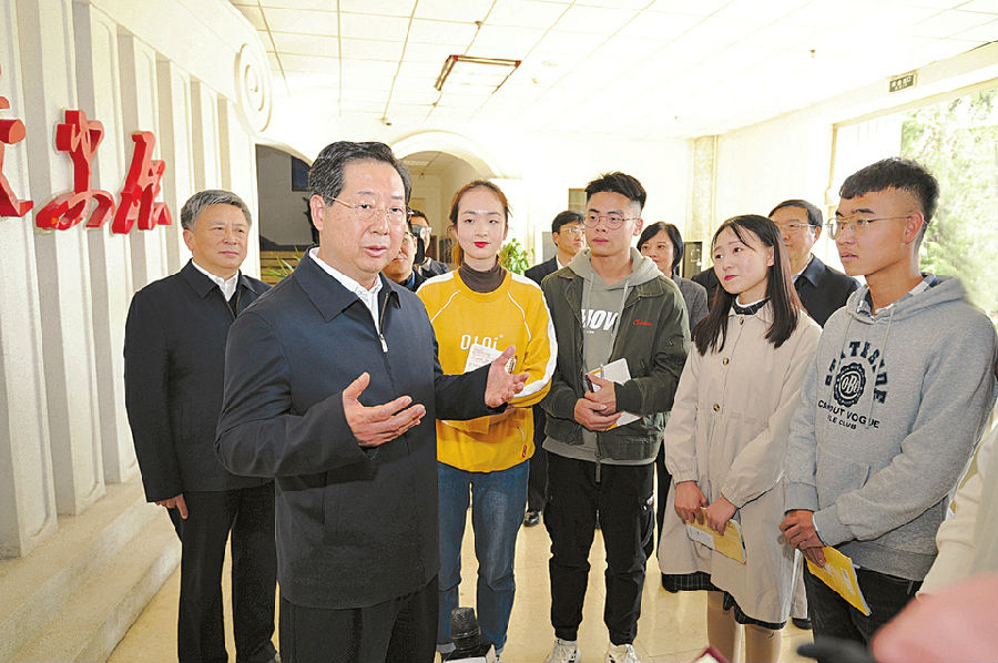 學習貫徹黨的十九屆四中全會精神中央宣講團在山西宣講