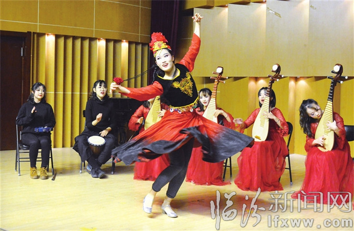 山西師大學(xué)生“八音樂團(tuán)”專場(chǎng)展演