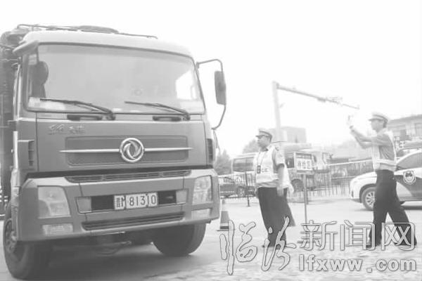 臨汾交通整治“大會(huì)戰(zhàn)”遏制事故多發(fā)勢(shì)頭