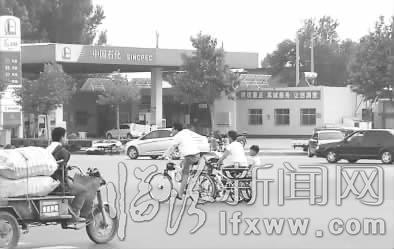 臨汾鑼鼓橋頭 交通隱患多