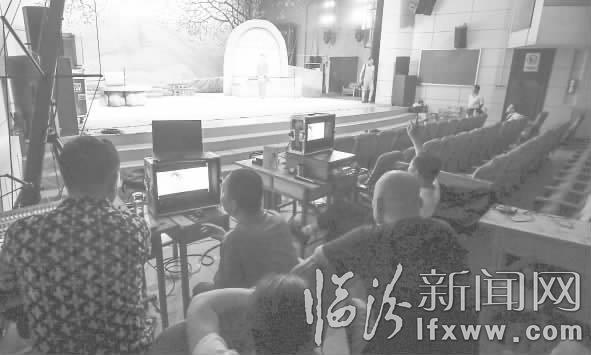 臨汾蒲劇院重新錄制《土炕上的女人》