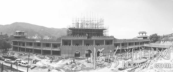 圖為正在加緊建設(shè)的造父紀(jì)念堂