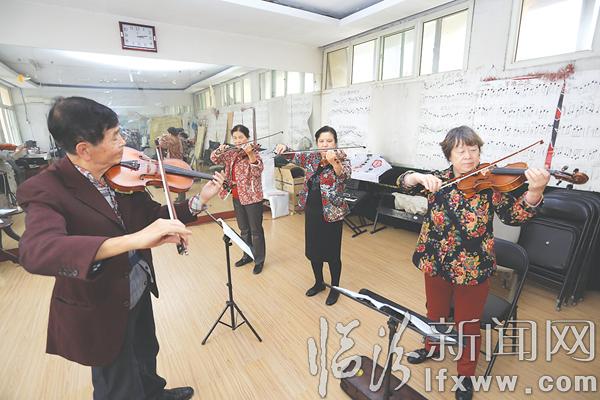 重陽節(jié) 本網(wǎng)記者主題調(diào)查