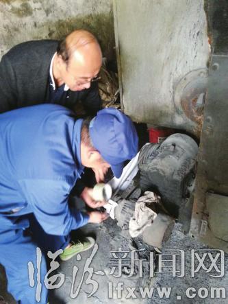 臨汾:記者微信抨擊 衛士連夜徹查