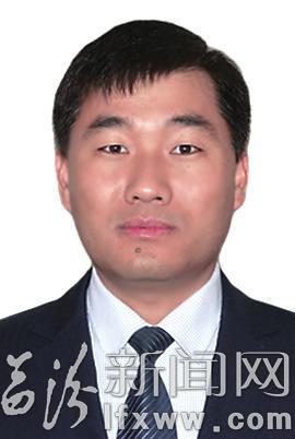 關于表彰2015年度臨汾市銀行業文明規范服務“雙十佳”示范單位、服務標兵“十大優秀基層支行行長”的決定