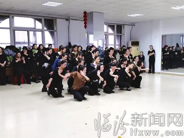 臨汾市2015年度廣場舞培訓側記