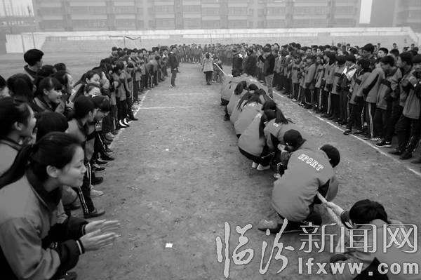 霍州第二中學(xué)舉辦“文化迎新年”系列活動(dòng)