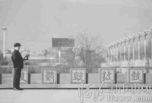 王振湖矢志傳承威風鑼鼓