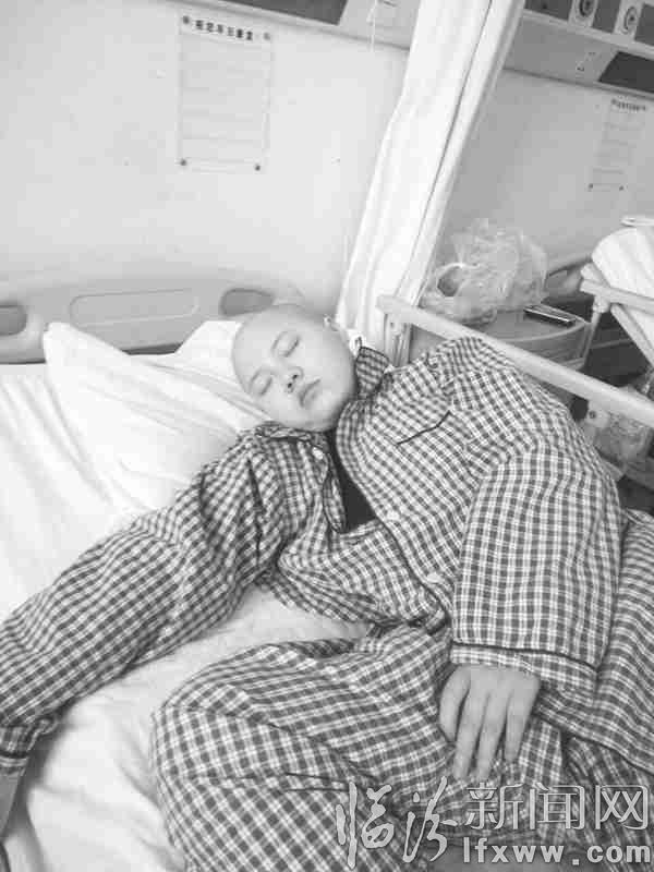 △病床上的鄭中秀