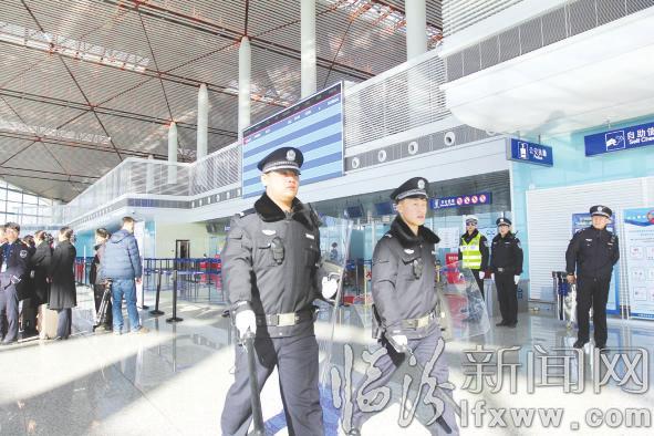 臨汾機場迎來“第一批客人”