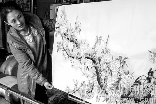 隰縣:“鄉村女畫家”王改蓮