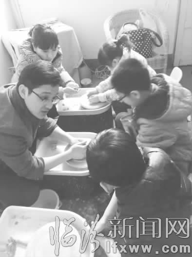 臨汾:公益陶藝課 寒假新體驗