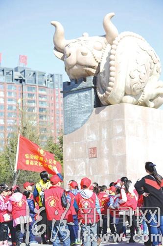 臨汾:捕捉春的氣息 感受古城公園風采
