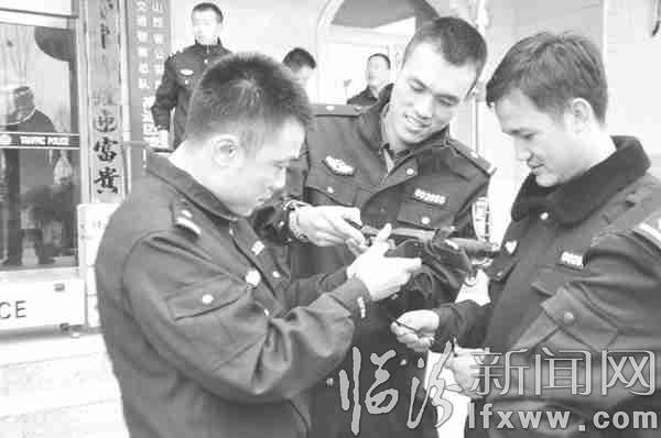 高速交警開展保養警用裝備培訓