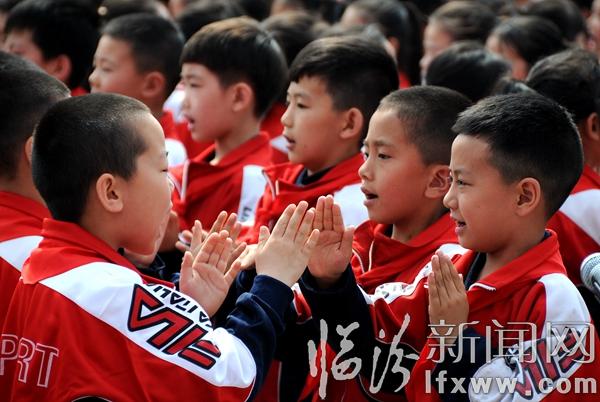 臨汾市舉行2016年全民閱讀活動宣傳