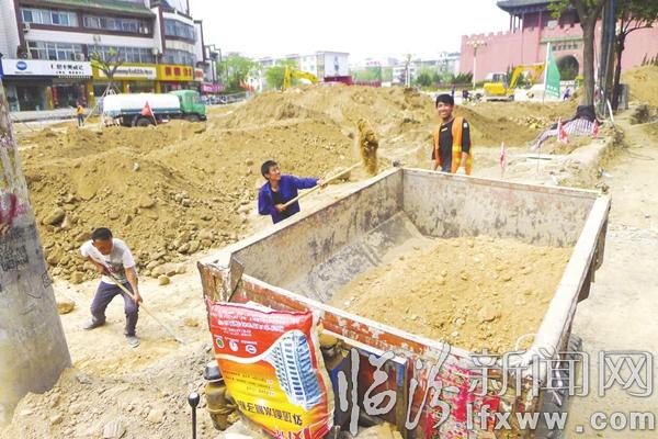 鼓樓南北街砂礫基層鋪筑完成