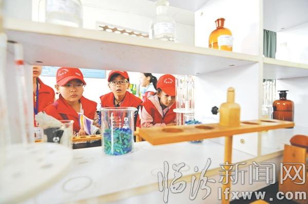 小記者走進堯都區安監局