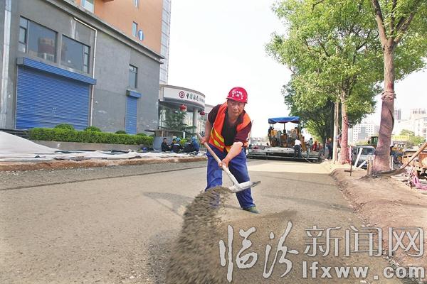 臨汾:向勞動者致敬 為平凡中的不平凡點贊