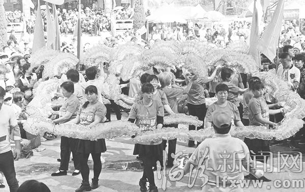 《東方紅》響徹山村