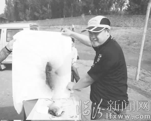 襄汾:垂釣競技顯身手 鱗影拓趣相輝映