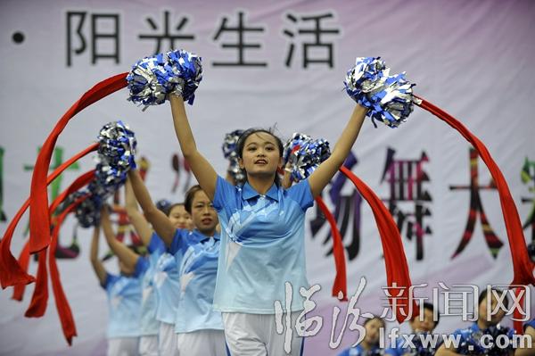 臨汾市第四屆“梨花獎(jiǎng)”廣場舞決賽精彩落幕