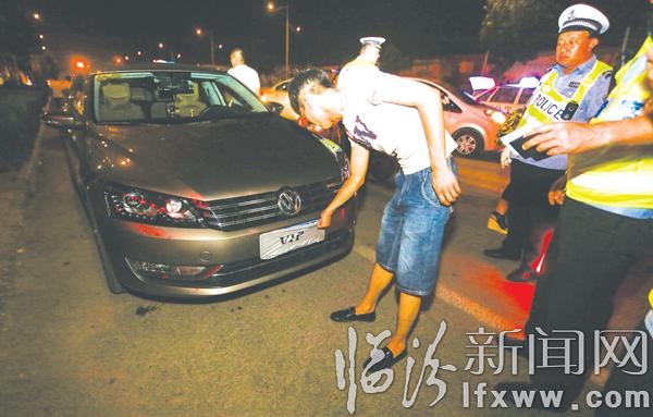 臨汾市交警支隊在全市范圍內開展了夜查專項行動