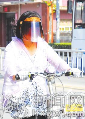 臨汾:揮汗如雨 堅守崗位灑心血