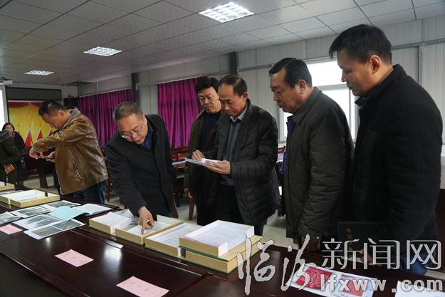 市第二督導(dǎo)組在臨汾開發(fā)區(qū)督察考核大氣污染防治工作