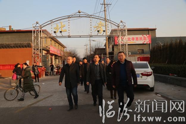 市第二督導(dǎo)組在臨汾開發(fā)區(qū)督察考核大氣污染防治工作